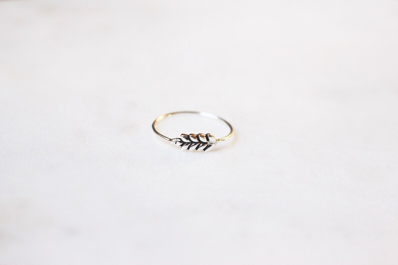 Oxidized sterling silver leaf ring Dainty stacking everyday ring image 5