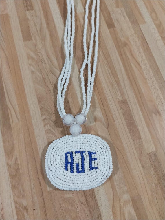 Ìlékè Aje Especial
