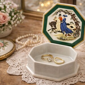 Porcelain Japan Box - Etsy
