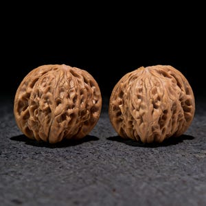 Millstone Mo Pan Wenwan Walnuts 37x36mm - Pair #MP-403 - Hand Exerciser Meditative Tool - Stress Relief Wood Fidget Toy
