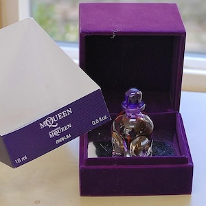 MY QUEEN by Alexander McQUEEN Pure Parfum 15 ml 1/2 oz Discontinued Rare Perfume splash