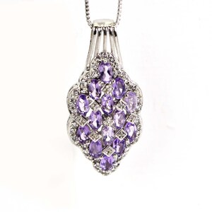 Colgante de collar grande de amatista rosa natural de Francia rodio sobre piedra de nacimiento de plata esterlina febrero