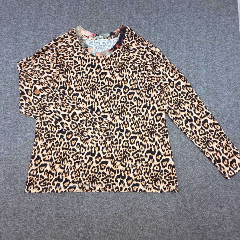 Johnny Was Leopard Print Pajama Set Floral Trim Loungewear Large Womens image 2