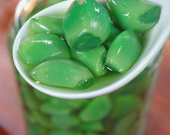 Ricetta dell'aglio Laba / Aglio sottaceto cinese / Croccante, acidulo e di un verde brillante