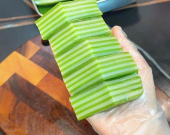 Pandan Coconut Jelly: Steamed Layer Cake Dessert Recipe