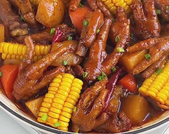 Patas de pollo picantes y sabrosas: intensas, tiernas y llenas de umami.