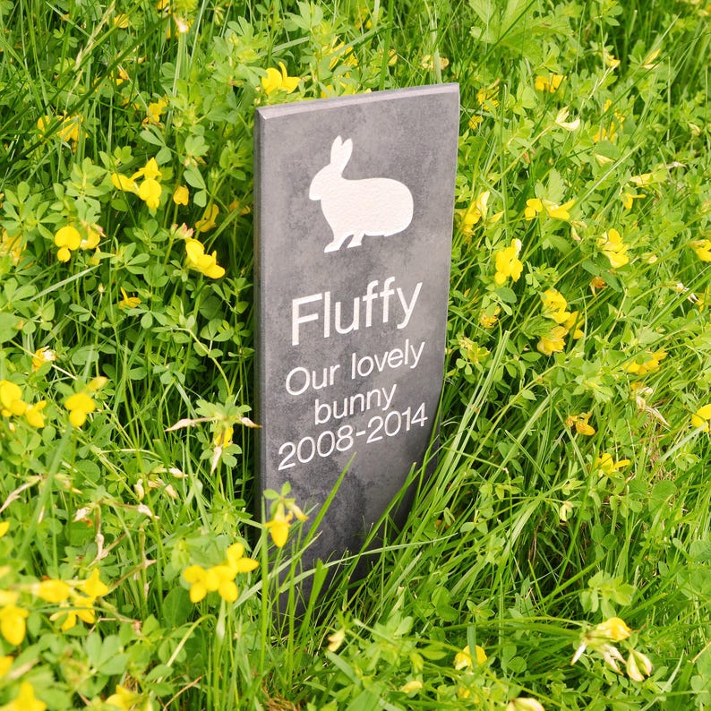 Personalised Pet Memorial Slate Stake | Smooth Slate Garden Marker | 30 x 10cm 画像 1