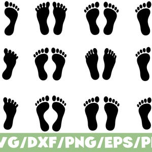 Puede incluir: Una colección de doce pares de siluetas de huellas de pies en negro dispuestas en una cuadrícula. Cada par muestra dos pies con cinco dedos cada uno, presentados en varias formas y orientaciones. El texto SVG/DXF/PNG/EPS/PDF está impreso en blanco en la parte inferior.