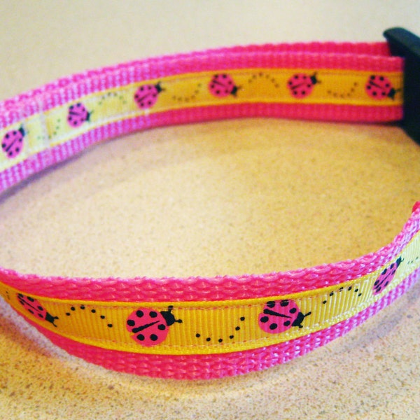 SALE 3/4 inch wide adjustable side release dog collar - pink ladybugs on yellow - pink webbing - medium