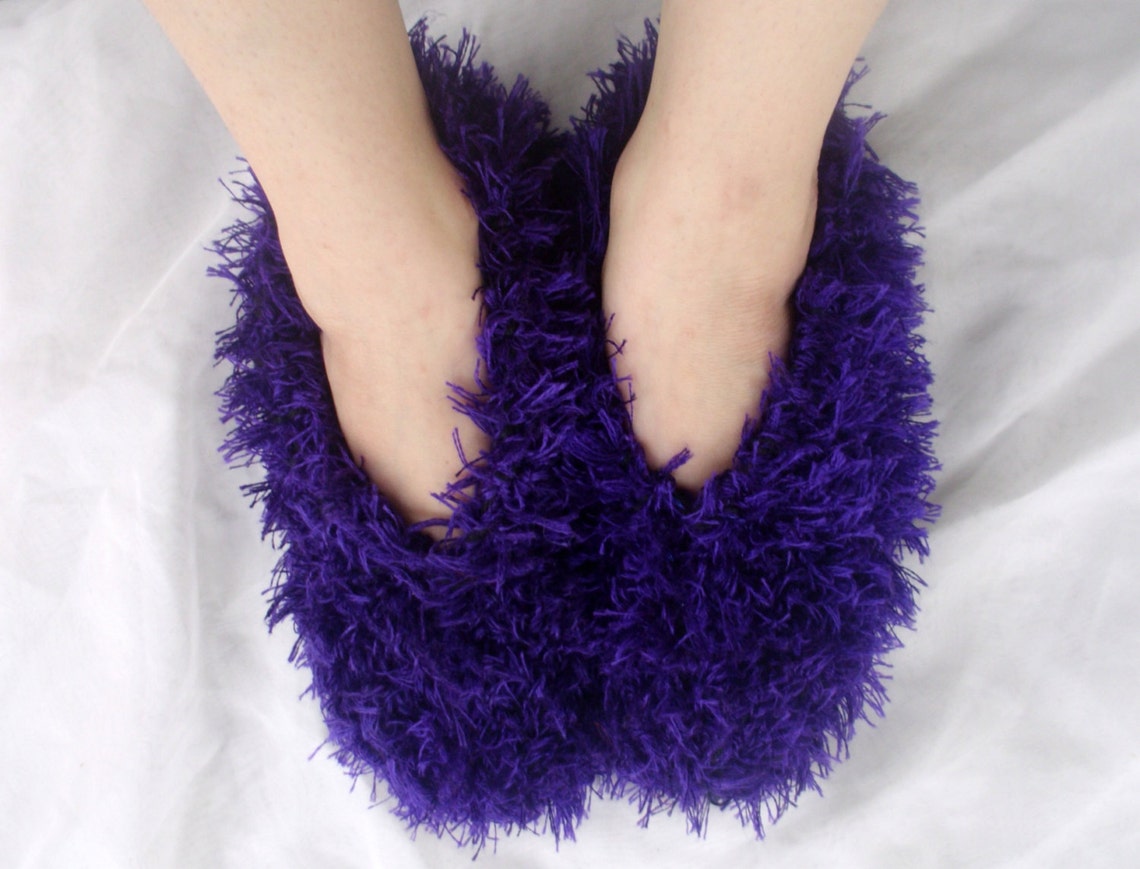 Womens Bedroom Slippers Fluffy Fuzzy Purple Hand Knit Etsy 