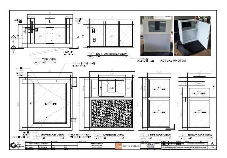 Pu&ograve; includere: Disegni tecnici dettagliati di un fotobox, con viste dall'alto, dal basso, esterne, interne e laterali. Sono incluse anche foto reali del box, un mobile bianco con interno nero e una porta.