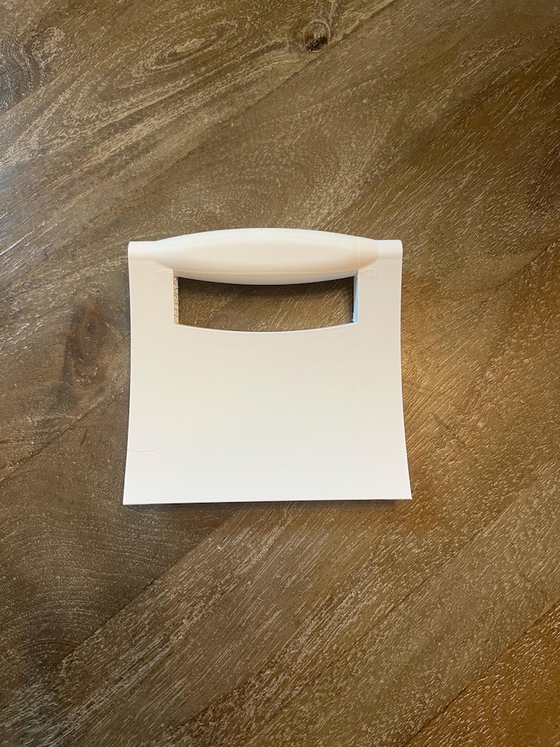 White Scoopler Mahjong Tile Shuffler