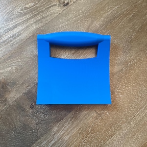Bright Blue Scoopler Mahjong Tile Shuffler