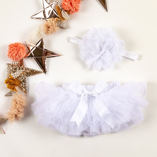 Baby Girl Ruffle Bottom Tutu Bloomer & Headband Set in White - Newborn Photo Set - Cake Smash - Diaper Cover - Baby Gift - First Birthday