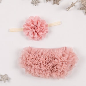 Antique Mauve Lace Ruffle Set Antique Mauve Lace Ruffle Set