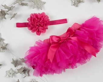 Baby Girl Ruffle Bottom Tutu Bloomer & Headband Set in Hot Pink - Newborn Photo Set - Cake Smash - Diaper Cover - Baby Gift - First Birthday