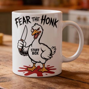 Fear the Honk Goose Mug – Stuff Box Print Mug with Goose | Funny Coffee Mug 330 ml | Humorous Gift
