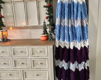 Purple and Blue Large Ripple Throw Blanket - Extra Long