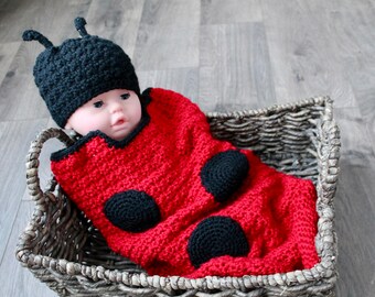 Crochet Ladybug Baby Cocoon: Newborn Photo Prop