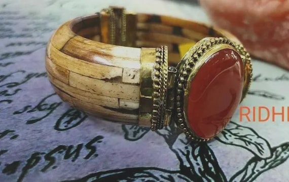 Lucky Attracting Magick Bracelet 90000 SpeIIs Wealth .