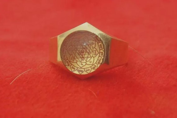 Trillionaire Maker Real Magic Ring Wealth Lottery Money Success Ring A++Gift