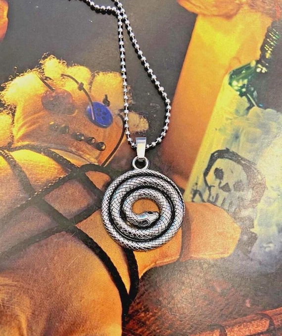 Third Eye Amulet: Psychic Protection Pendant - Metaphysical Magick++++