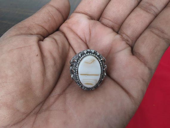 Handmade Talisman Ring11000: Witch Powers for Wealth & Love+gift