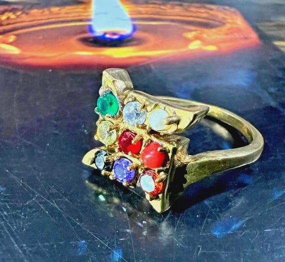 Illuminati Portal Ring: Mystical Amulet for Power and Knowledge (Size 7.75)