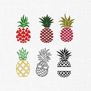 Può includere: Sei disegni di ananas su sfondo bianco. Le ananas presentano vari stili, tra cui motivi a forma di cuore, contorni geometrici e occhiali da sole. La tavolozza dei colori comprende verde, rosso, giallo e nero.