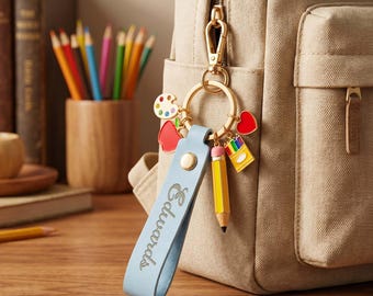Cadeau de remerciement pour enseignant, porte-clé personnalisé pour enseignant, porte-clé en cuir avec nom personnalisé, cadeau de rentrée, cadeau de fin d'année pour enseignant