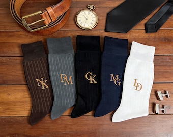 Calcetines bordados para padrinos de boda, calcetines de vestir con monograma personalizado, recuerdo de la fiesta de bodas