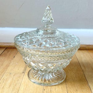 Vintage Anchor Hocking "Wexford" Glass Candy Dish With Lid, Trinket, Jewelry Storage