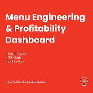 以下が含まれることがあります： 黒い持ち手と「But First, Coffee」の文字が黒い手書き風フォントで書かれた白いセラミックマグ。マグカップは白い表面に置かれています。