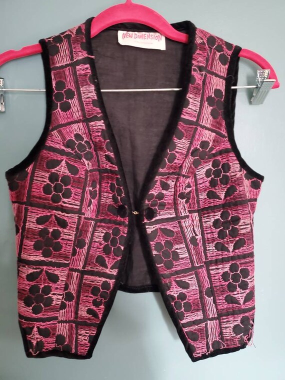 Vintage 1960s New Dimension pink and black velvet… - image 1