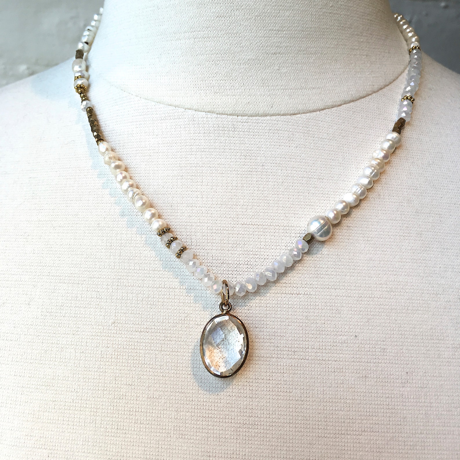 White TOPAZ and PEARL Crystal Necklace/ Gemstone Necklace/ | Etsy