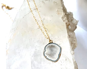 GEODE Druzy Mineral Necklace / Dainty White Geode on Gold Chain / Crystal Geode Mineral Necklace / Unique Mineral Jewelry Great Gift!- SALE!