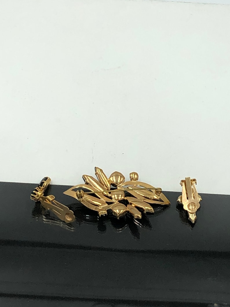 Vintage Black Rhinestone Brooch and Clip Earrings Gold Tone Set Demi Parure Set