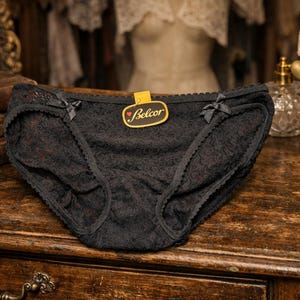 Mutandine In Raso Con Volant – Intimo Lussuoso Donna, Divas World, Taglie S-XXL Multicolor - Foto 5