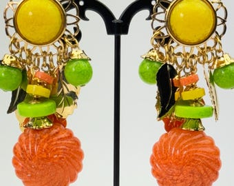 Pendientes vintage extragrandes de limón y naranja, hechos en Italia en la década de 1990. Pendientes bohemios de frutas.