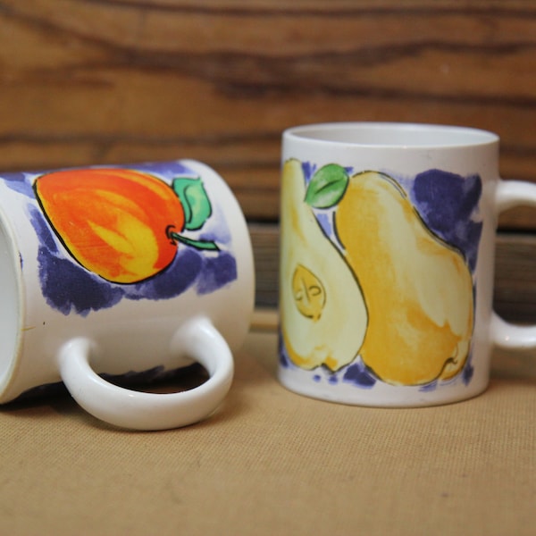 Vintage Houston Harvest Coffee Mugs Fruit Design Peach Pear Colorful!