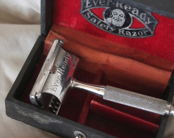 Vintage Ever Ready Razor in Box Advertising Grooming Kit