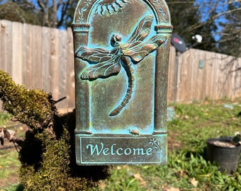 Dragonfly Arched Hanging Concrete Welcome Garden Plaque