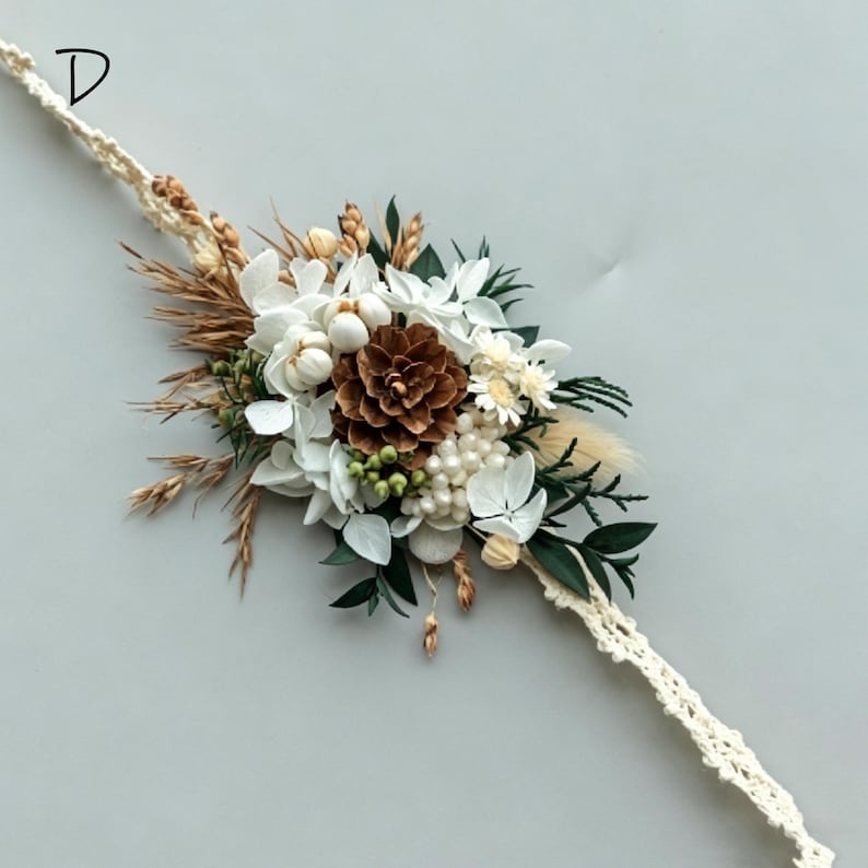 Ensemble de boutonnière de mariage bohème, boutonnière de marié fleurs séchées, fleurs de mariage rustiques, boutonnière pomme de pin, accessoire floral de mariée image 7