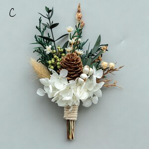 Ensemble de boutonnière de mariage bohème, boutonnière de marié fleurs séchées, fleurs de mariage rustiques, boutonnière pomme de pin, accessoire floral de mariée image 6