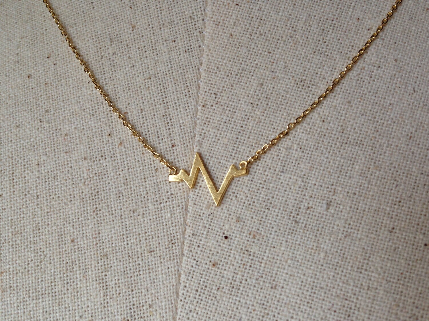 gold heartbeat necklace gold heartbeat necklace