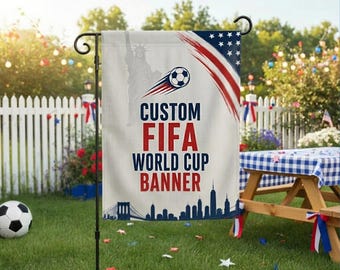 "FIFA WM 2026 Gartenfahne mit Stab, 30 x 45 cm, Tischdekoration, Außendekoration, Dekoration für Fussballfans