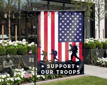 Bandera de jardín "Apoya a nuestras tropas" de 12x18 pulgadas con mástil, bandera de exterior de apoyo a los veteranos, decoración de jardín de apoyo al ejército de EE. UU., bandera patriótica para familias militares.