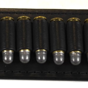 Cinturón portamuniciones de cuero negro hecho a mano: calibre .38/.357, 13 cartuchos