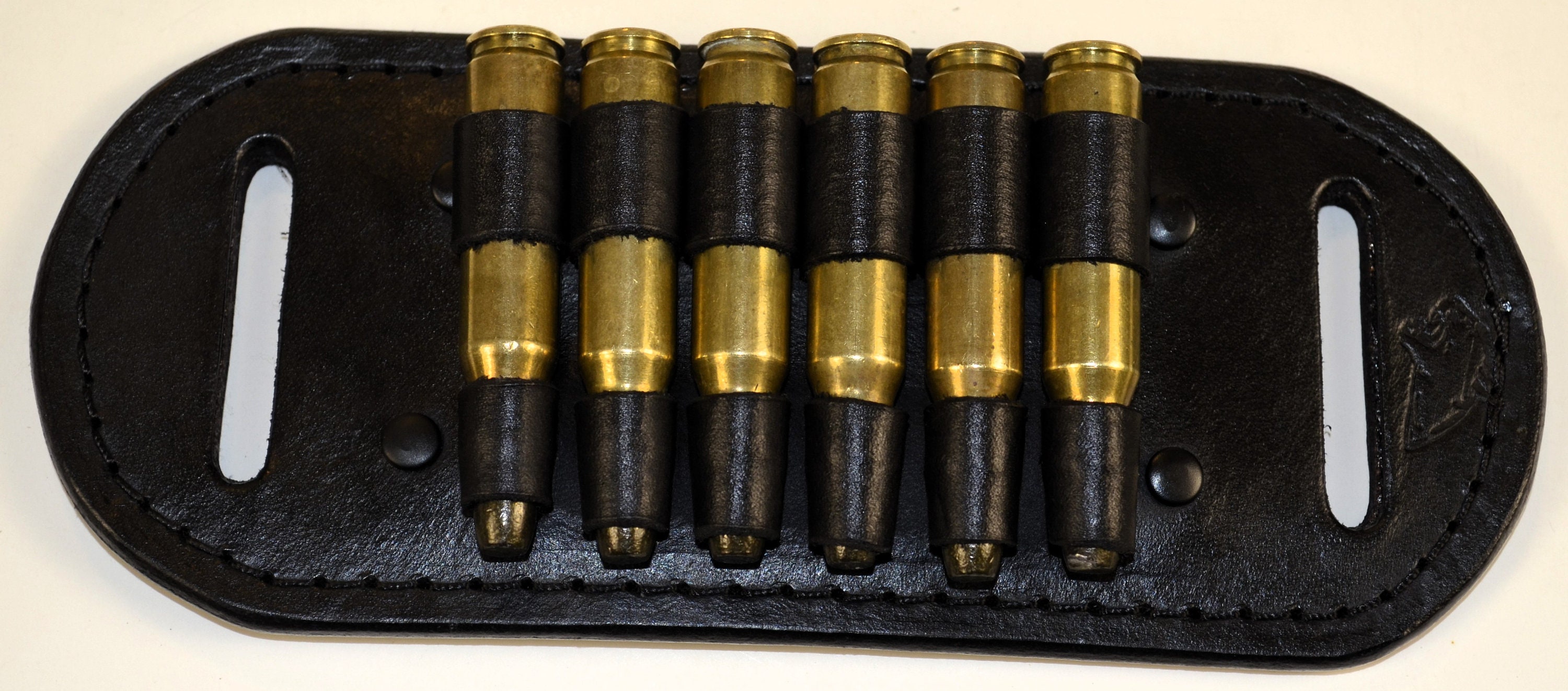 Support De Crosse En Cuir Pour Fusil - Poche à Munitions Adjustable - Wayne's Dog