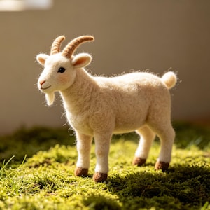 Realistic Needle Felted Goat, Handmade Farm Animal Sculpture, Wool Goat Figurine, Nature Inspired Decor, Unique Gift